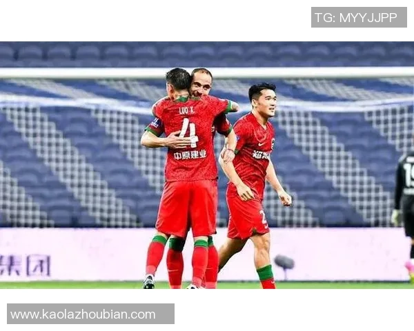 成都排球队力量争议引发热议球迷对实力与战术的不同看法交锋 成都排球队力量争议引发热议球迷对实力与战术的不同看法交锋