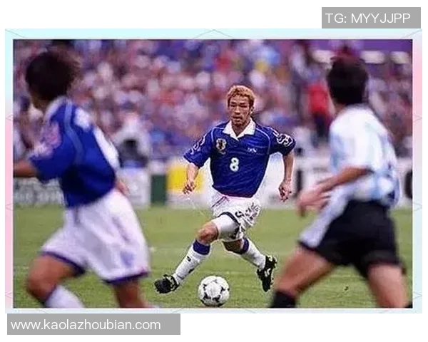 曾经辉煌如今淡出球场的足球明星盘点与回顾